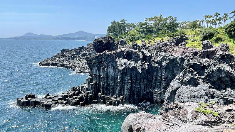 Chasser les cascades sur la côte sud de Jeju en 1 jour