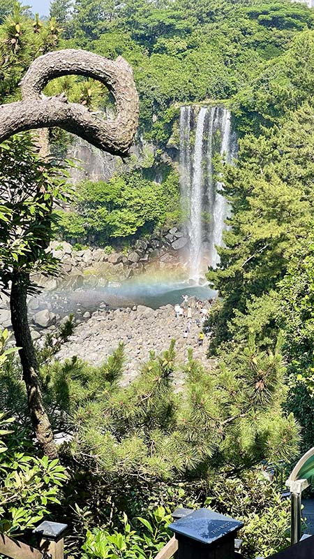 Seogwipo Jeongbang Waterfall jeju 1