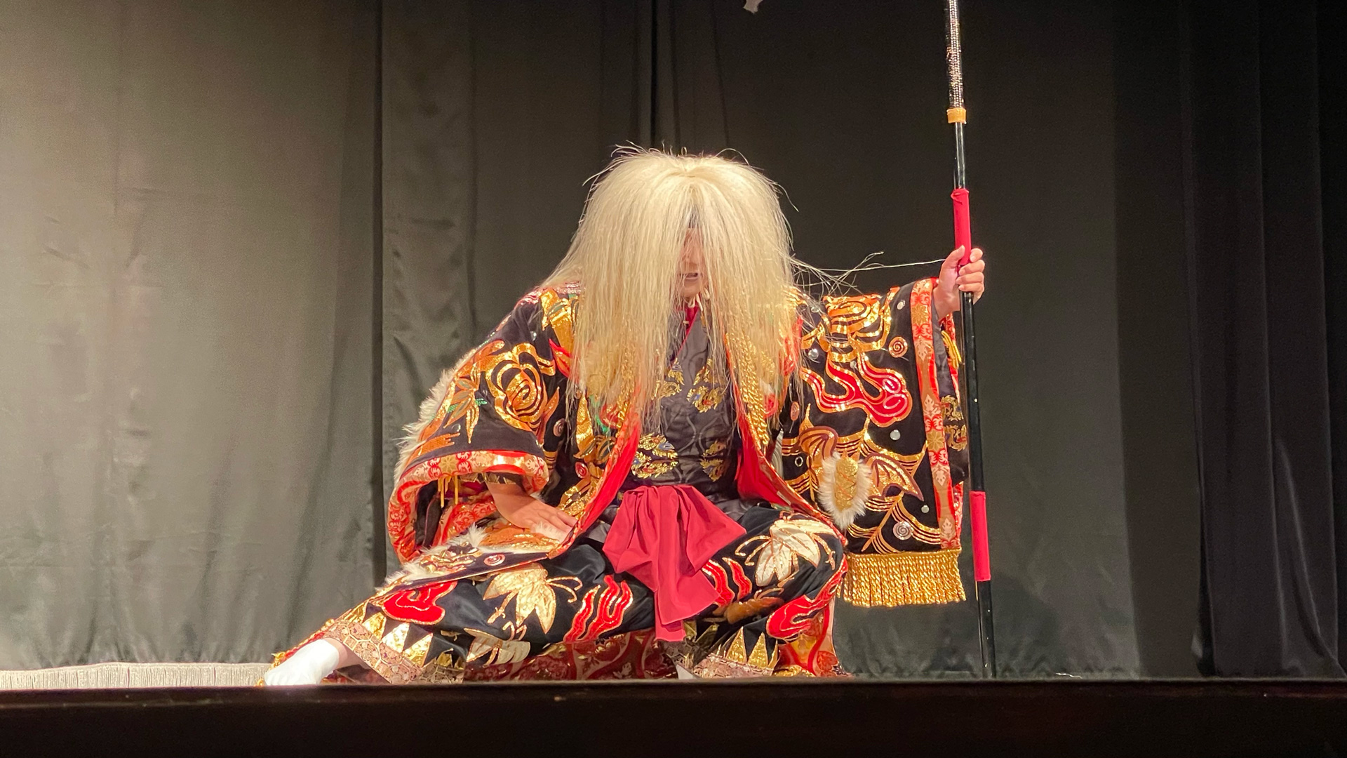 Kagura , spectacle traditionnel japonais à Hiroshima